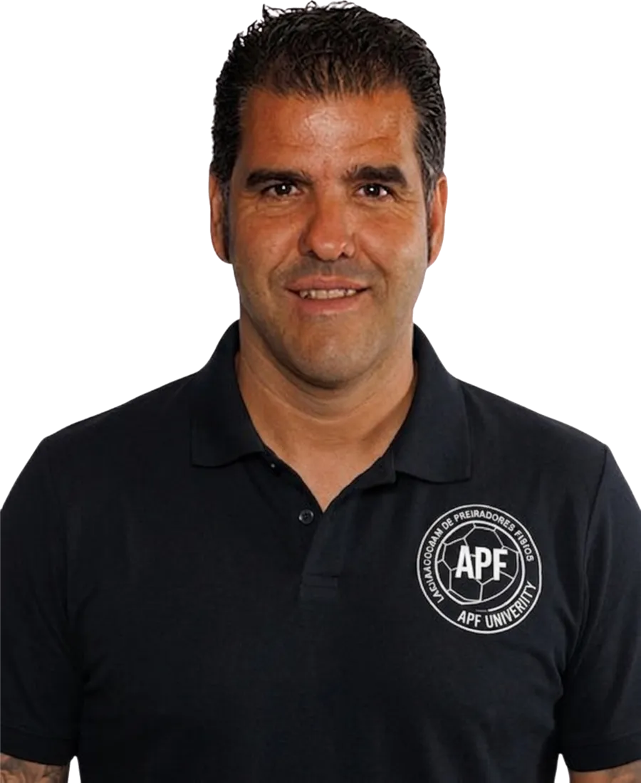 Víctor Paredes